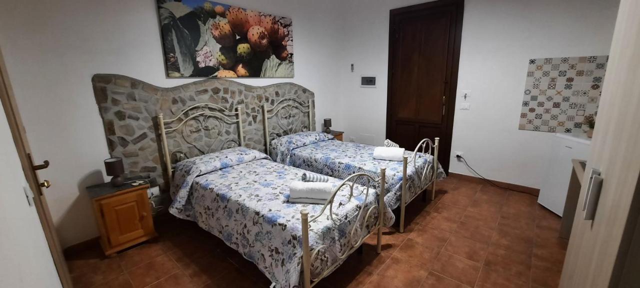 El Pavino Agriturismo Ristorante Pizzeria Alloggi Porticalazzo Bagian luar foto